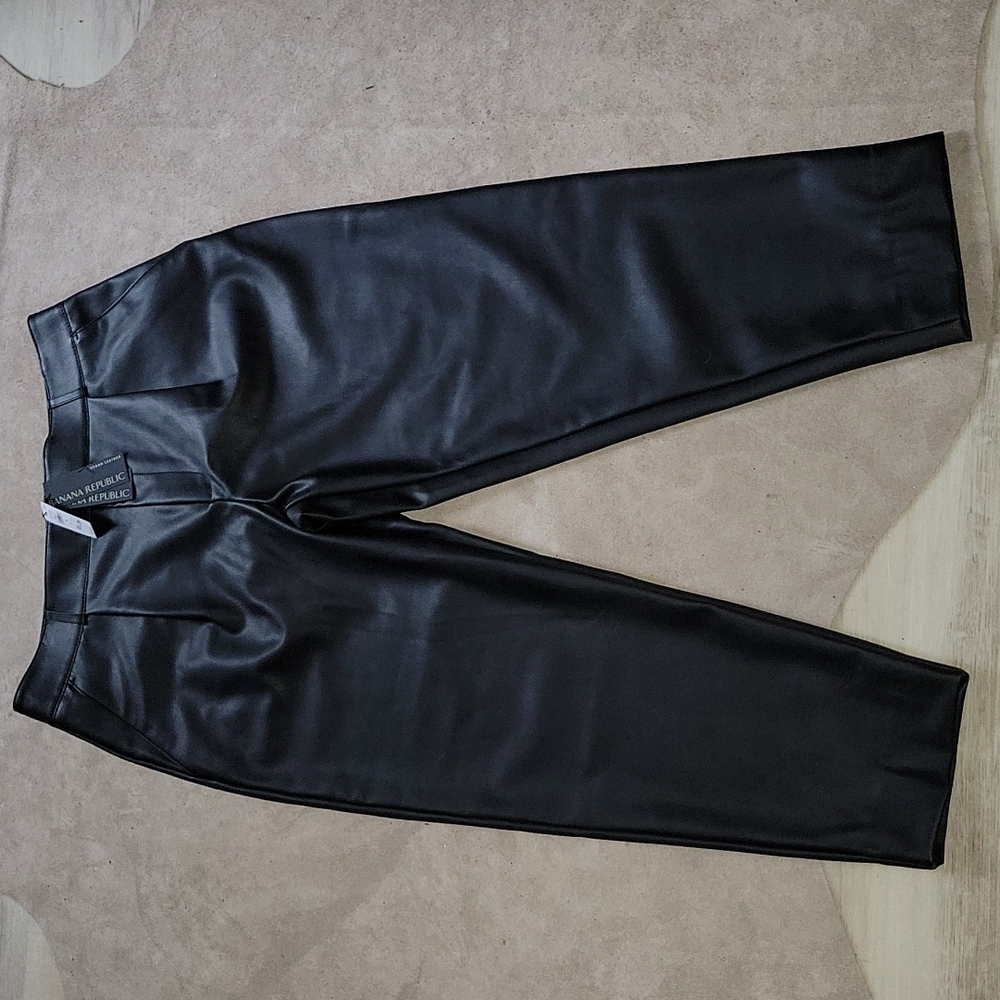 NWT Banana Republic Vegan Leather Pants - Size 12